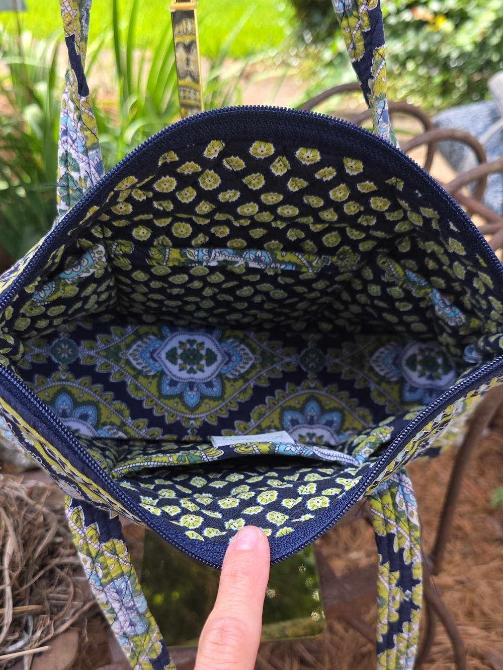 Vera Bradley Cambridge Quilted Navy, Lime & Light Blue Shoulder Bag Tote Small - Picture 4 of 8